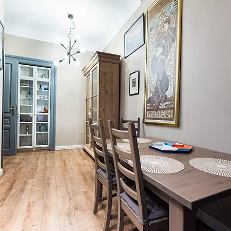 Opera Apartamento Cracovia